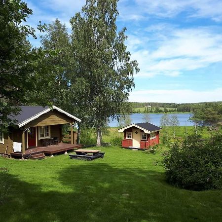 كاليكس Countryside Cottage By The River المظهر الخارجي الصورة