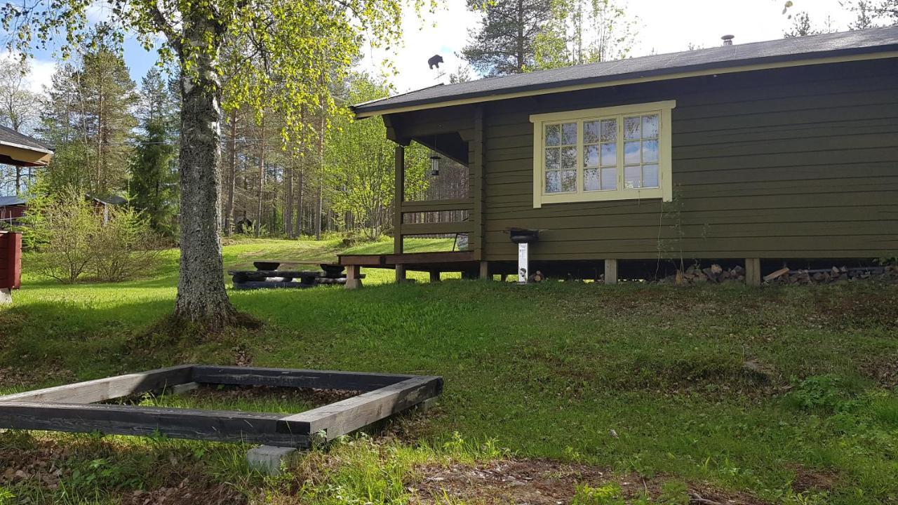 كاليكس Countryside Cottage By The River المظهر الخارجي الصورة
